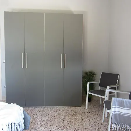 Sul Mare Bed and Breakfast 3*