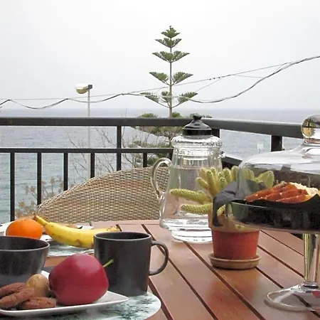 Bed and Breakfast Sul Mare 3*